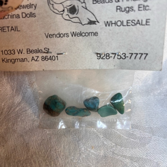 Turqoise Rough - Picture 2 of 6